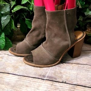 UGG Valencia Shootie Peep Toe Booties 9.5